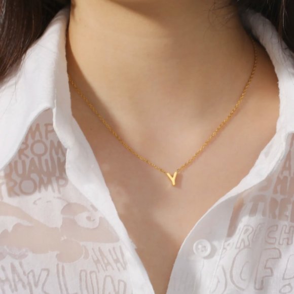 Dainty Initial Necklace • Handmade Necklace, Perfect Gift for Her • Gift for Mom - Picture 2 of 3